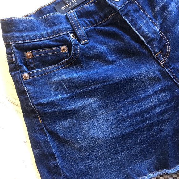 JCrew Denim Shorts - Picture 4 of 7